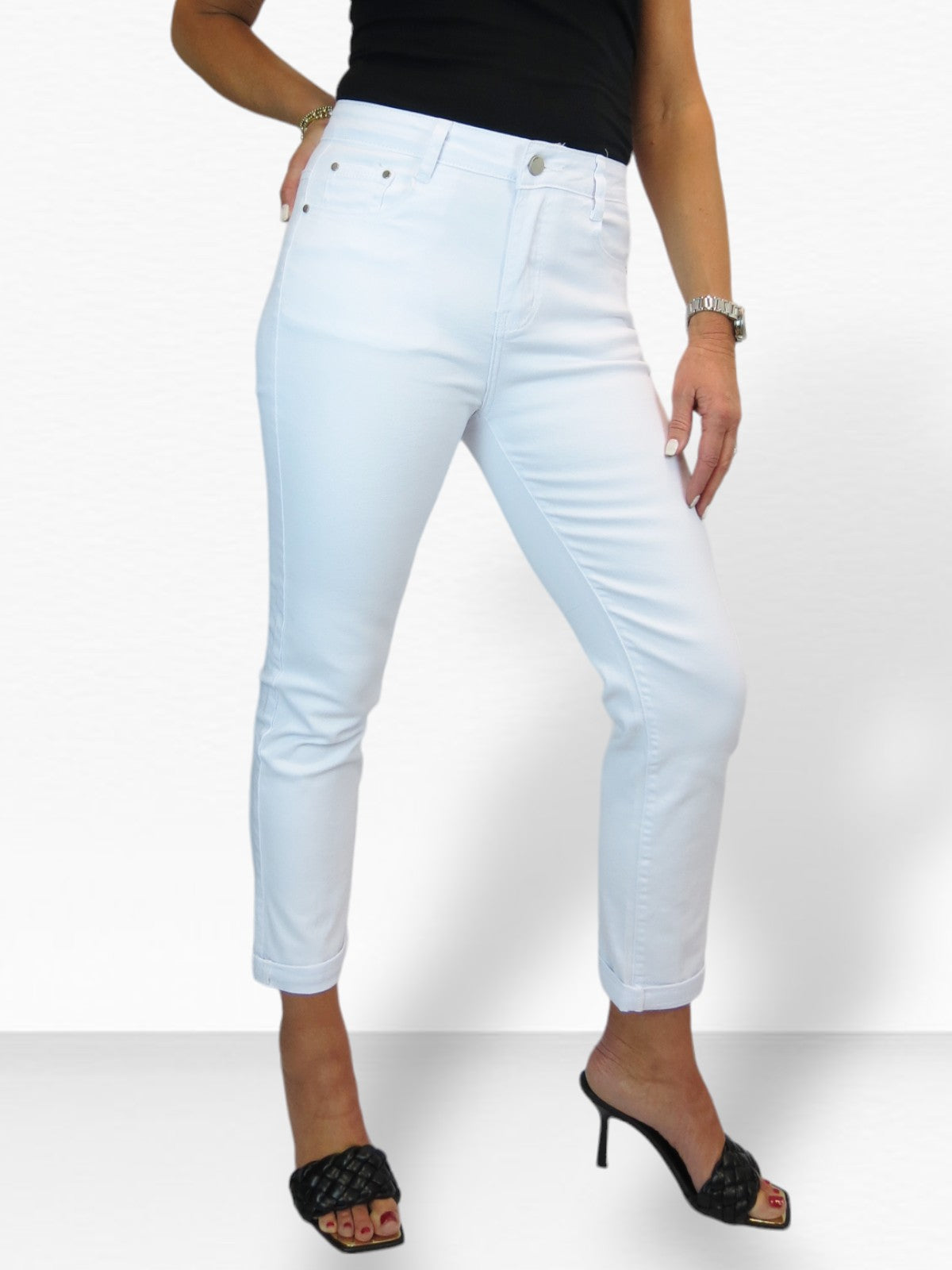 Women's Ankle Length Turn Up Straight Leg Denim Jeans White