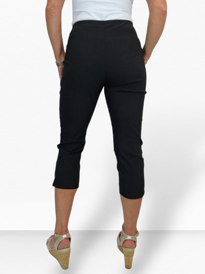 Women's Pull On Elasticated Waist Cropped Trousers Black