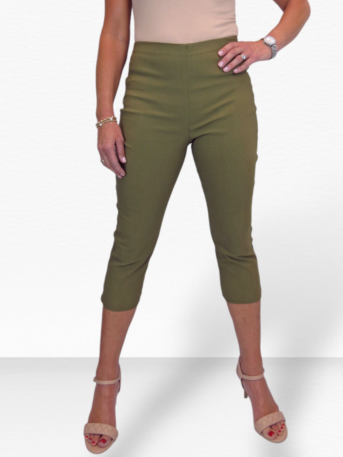 Women's Pull On Elasticated Waist Cropped Trousers Khaki Green