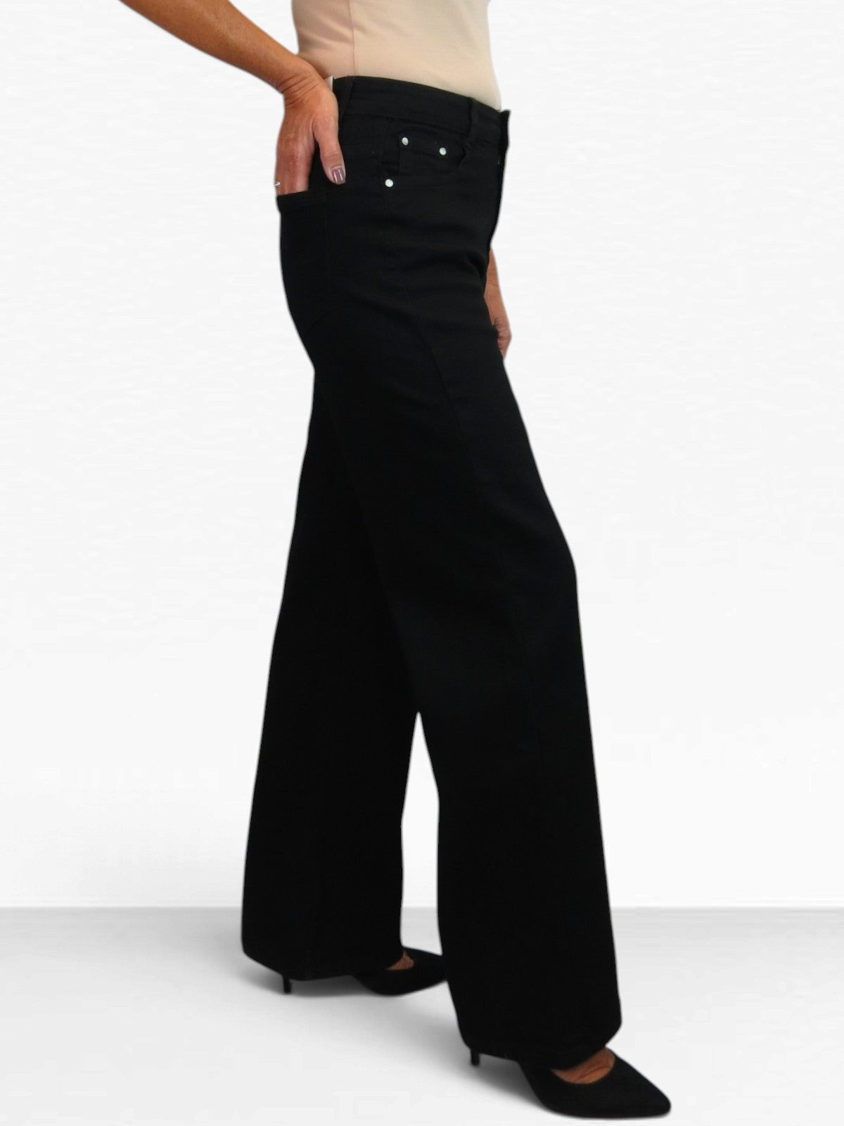 Womens Wide Straight Leg Jeans Black