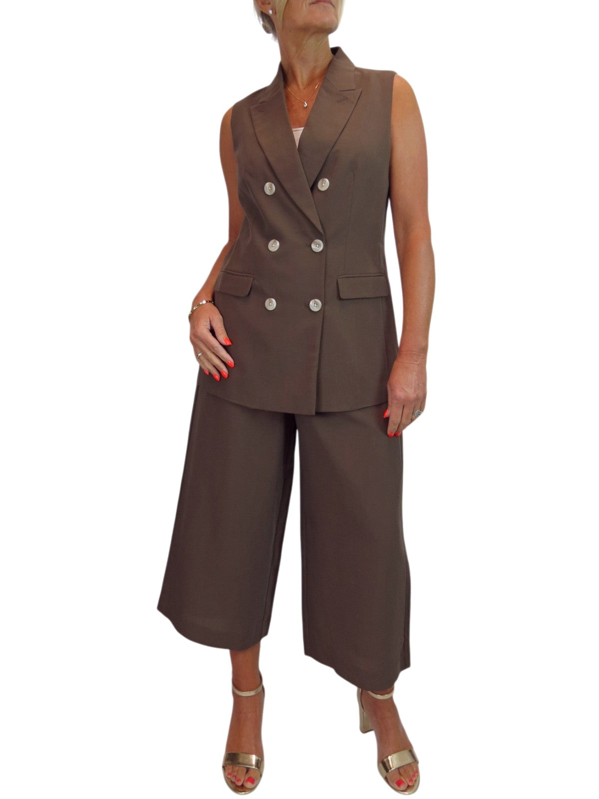Smart Linen Look 2 Piece Waistcoat and Cropped Trouser Suit Brown