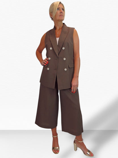 Smart Linen Look 2 Piece Waistcoat and Cropped Trouser Suit Brown