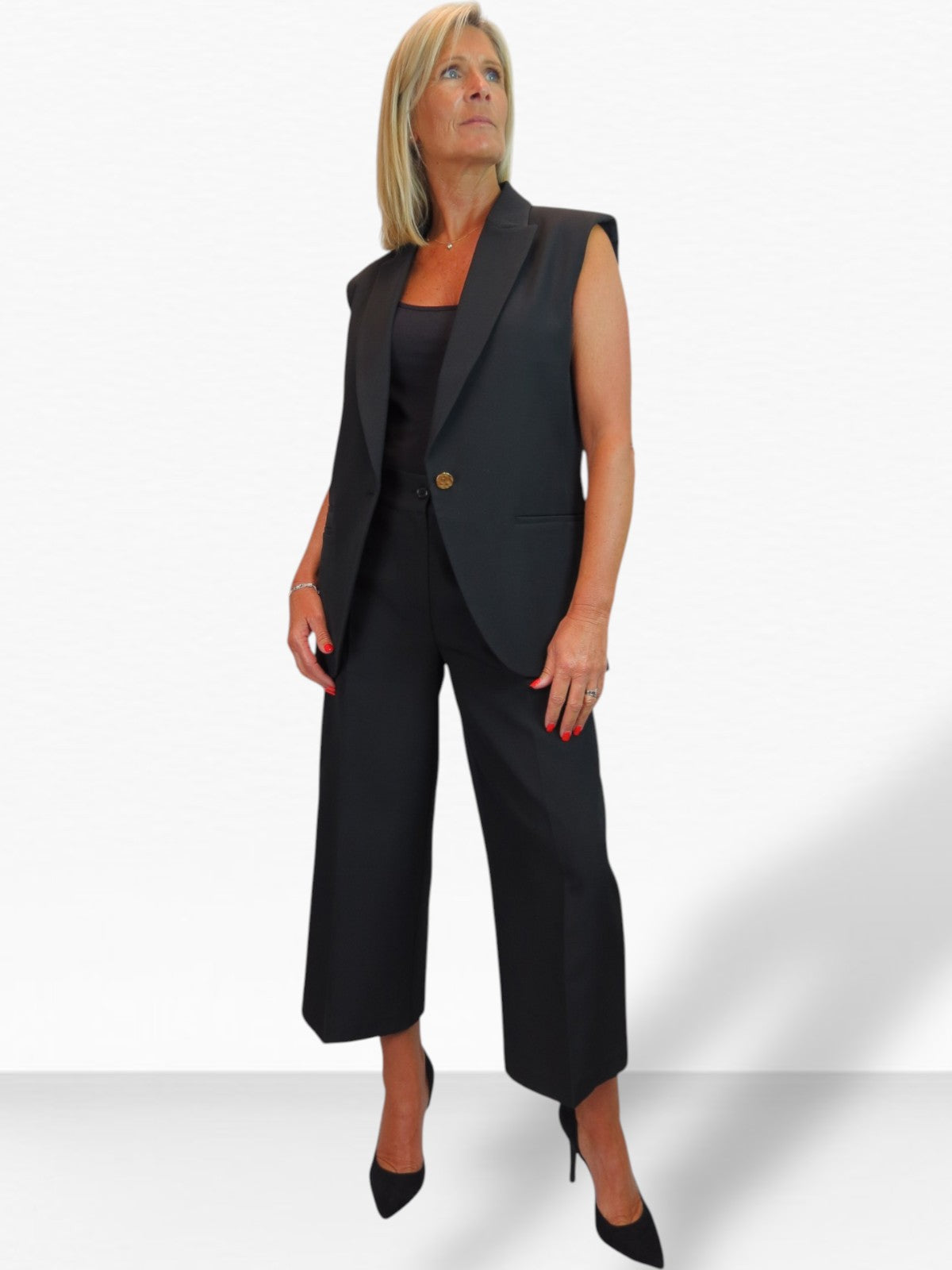 2 Piece Waistcoat and Trouser Suit Black