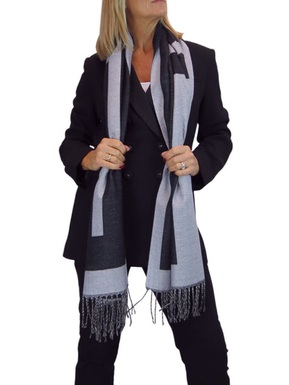 Wool Blend Geometric Design Scarf Black/Grey